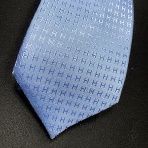 Authentic Men's Hermes Faconnee H tie in Bleu Ciel with Box
